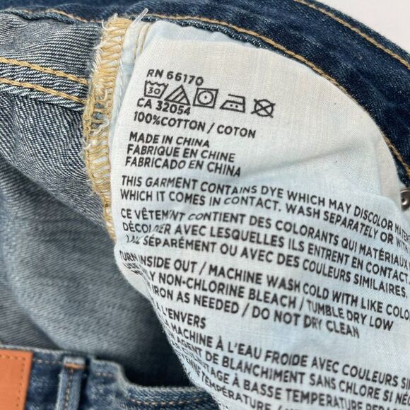 2/$30 Urban Outfitters BDG Distressed Raw Frayed Hem Skinny Ankle Jeans 32 - Picture 6 of 7